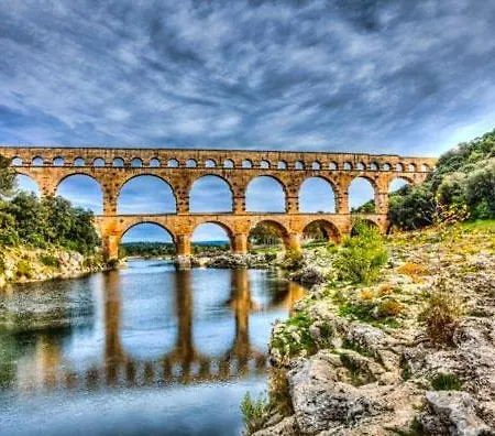 L'Ecrin Du Pont Du Gard - Parking Gratuit - Charme & Pierres דירה רמולין