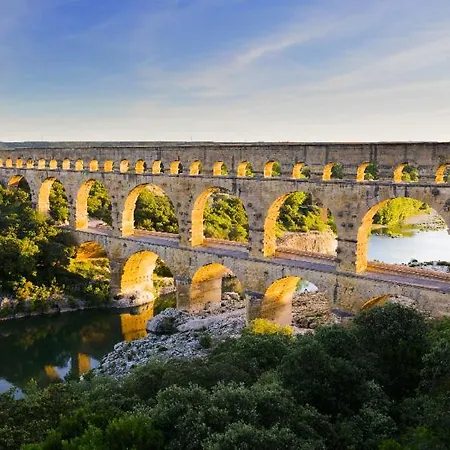 L'Ecrin Du Pont Du Gard - Parking Gratuit - Charme & Pierres דירה
